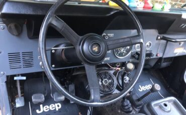 Jeep-Cj7-1986-4