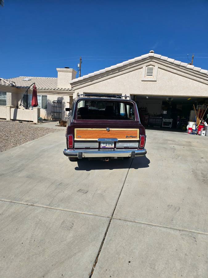 Jeep-Grandwagoneer-1988-3