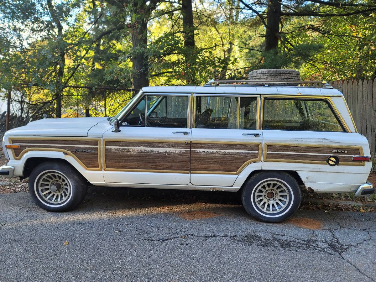 Jeep-Grandwagoneer-1989-3