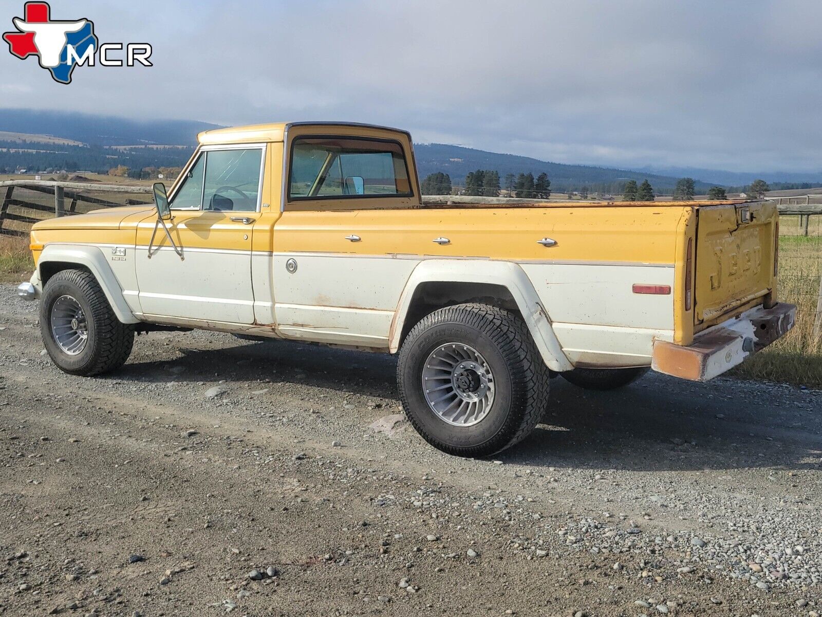 Jeep-J20-1974-10