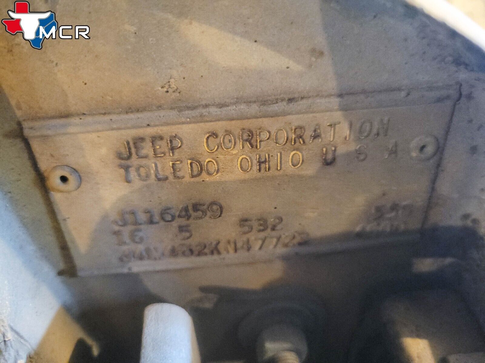 Jeep-J20-1974-21