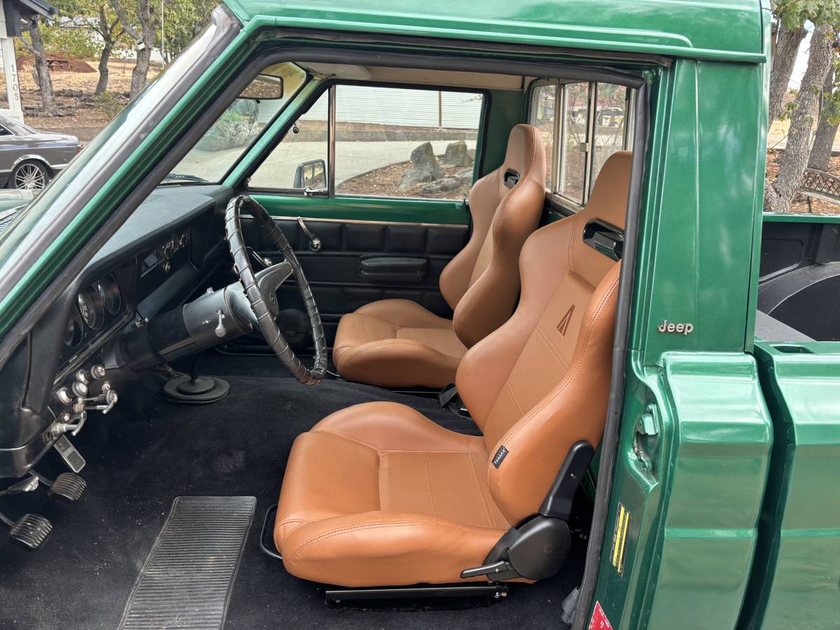 Jeep-J20-1975-2