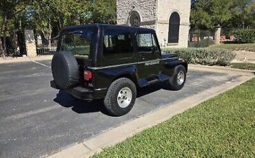 Jeep-Renegade-SUV-1992-4