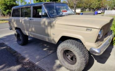 Jeep-Wagoneer-1964