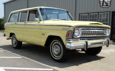 Jeep-Wagoneer-1973-9