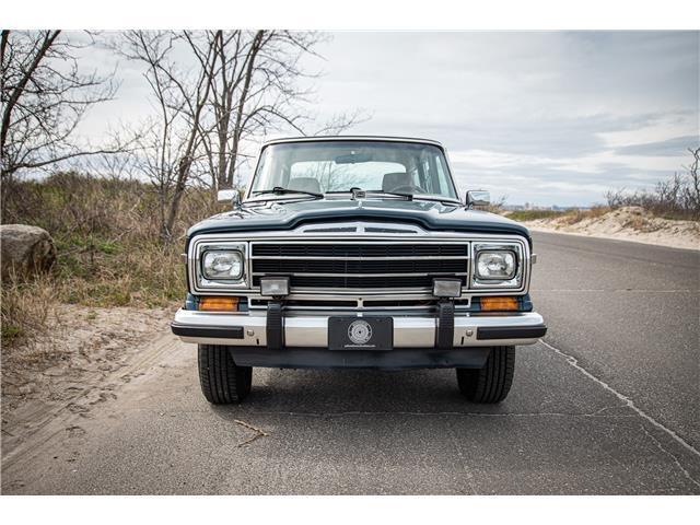 Jeep-Wagoneer-1988-17