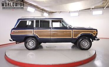 Jeep-Wagoneer-1988-3