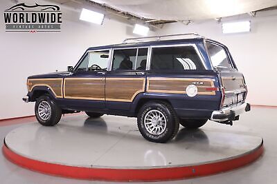 Jeep-Wagoneer-1988-4