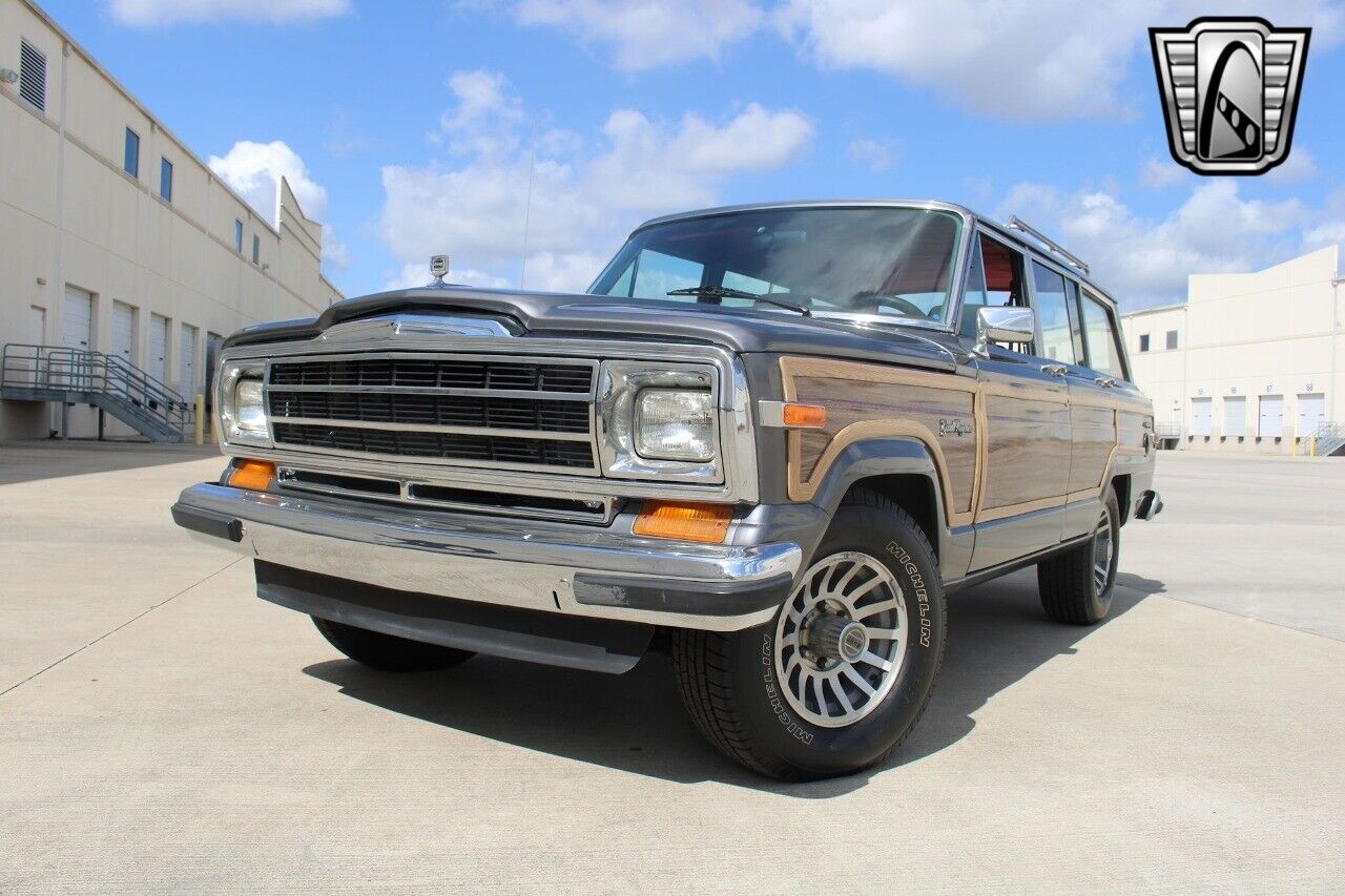 Jeep-Wagoneer-1989-9