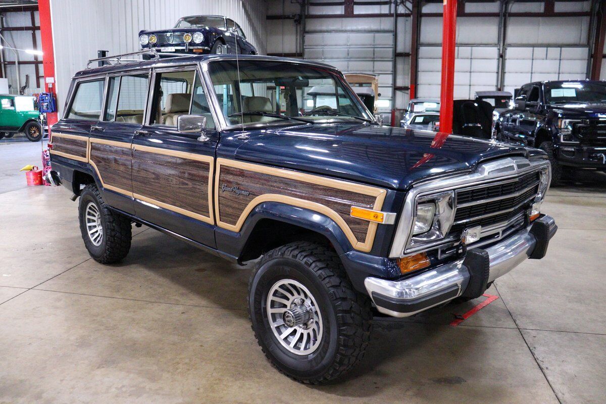 Jeep-Wagoneer-Break-1989-10