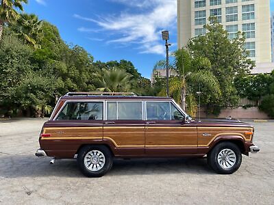 Jeep-Wagoneer-SUV-1984-10