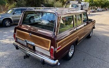 Jeep-Wagoneer-SUV-1984-8