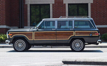 Jeep-Wagoneer-SUV-1991-2