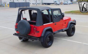 Jeep-Wrangler-1995-7