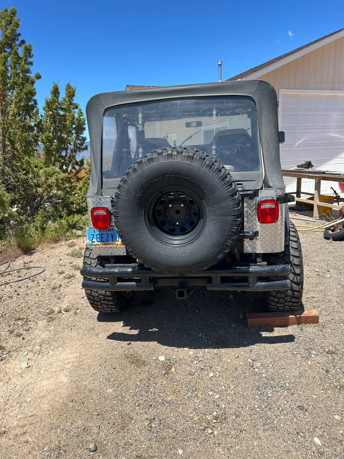 Jeep-Wrangler-4x4-1978-11