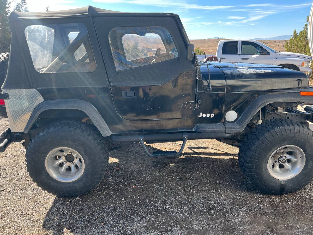 Jeep-Wrangler-4x4-1978-3