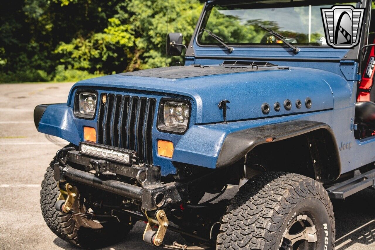 Jeep-Wrangler-Cabriolet-1988-10