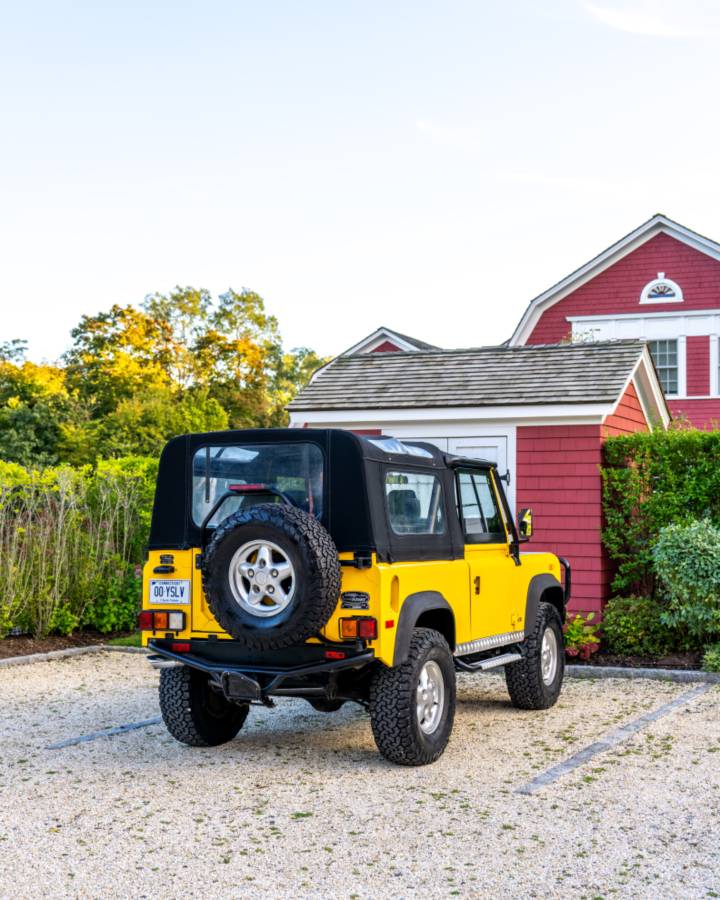 Land-rover-Defender-90-1994-2