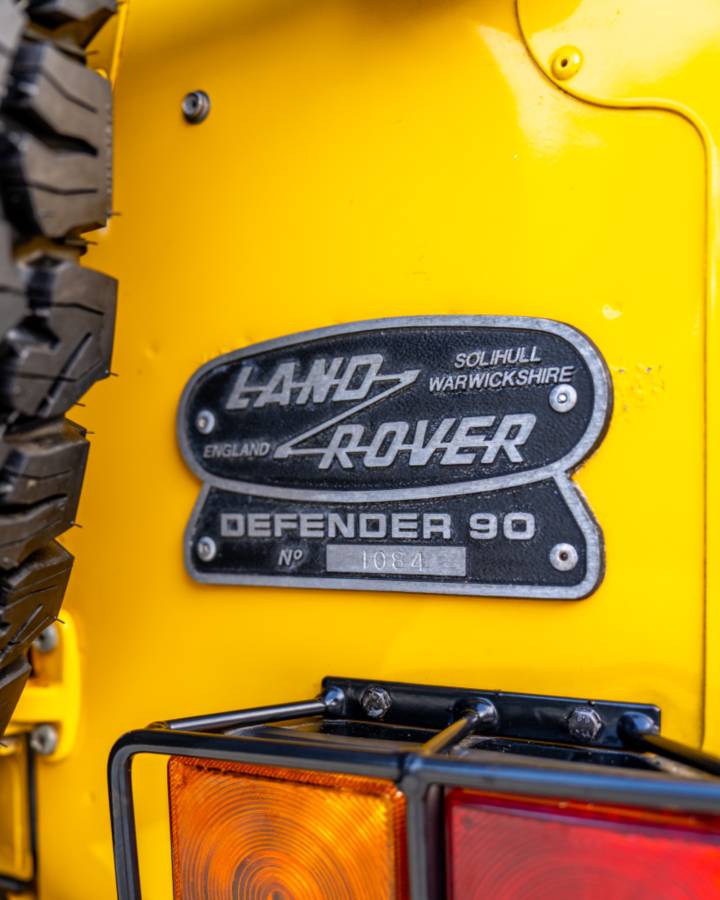 Land-rover-Defender-90-1994-6