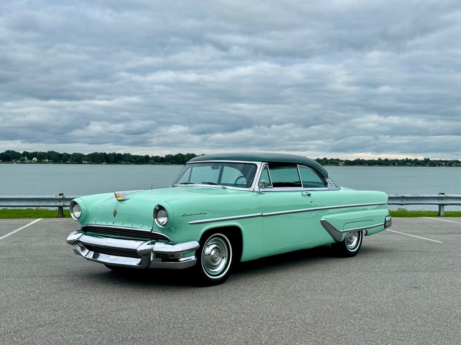 Lincoln Capri Coupe 1955 à vendre