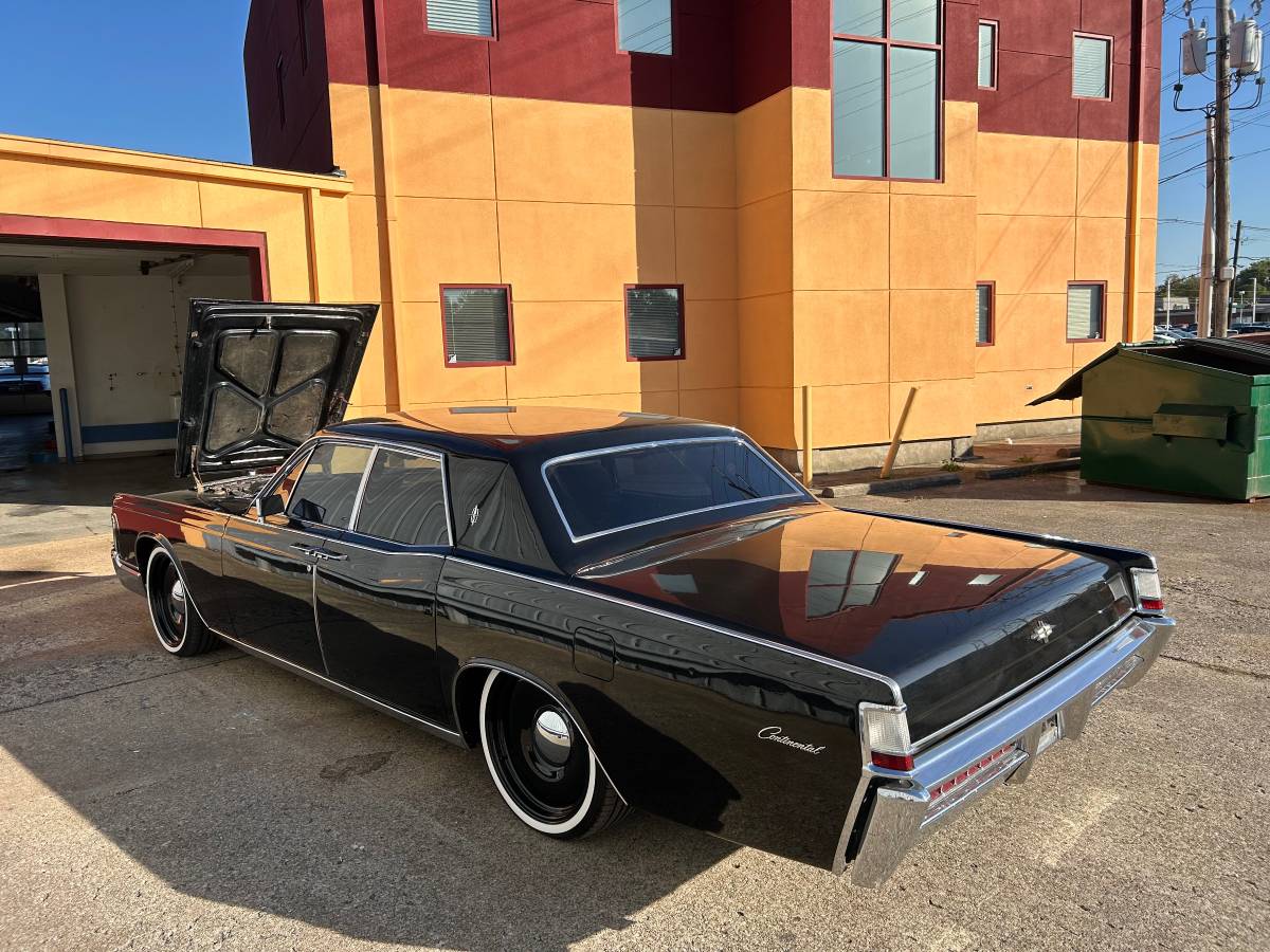 Lincoln-Continental-1969-7