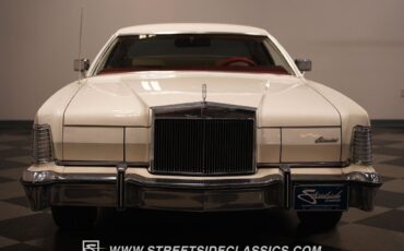 Lincoln-Continental-1976-5