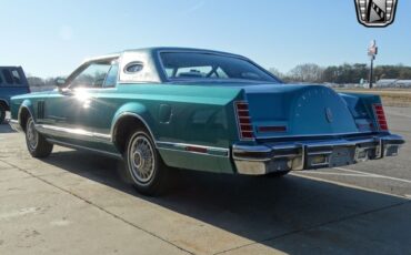 Lincoln-Continental-1979-5