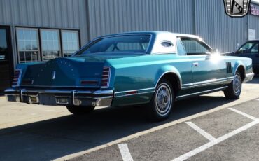 Lincoln-Continental-1979-7