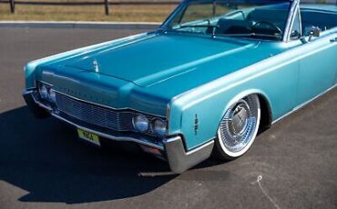 Lincoln-Continental-Cabriolet-1966-10