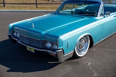 Lincoln-Continental-Cabriolet-1966-10