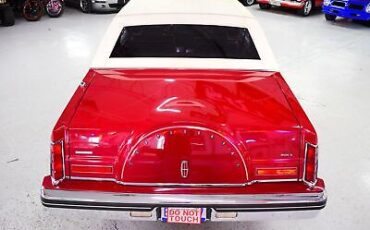 Lincoln-Continental-Coupe-1983-14