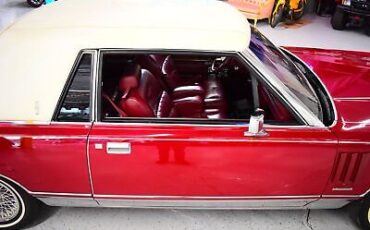 Lincoln-Continental-Coupe-1983-5