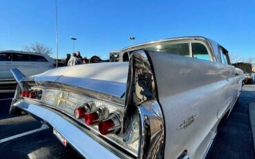 Lincoln-Continental-mark-v-1960-7