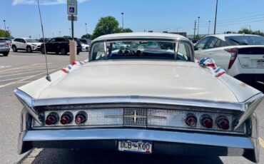 Lincoln-Continental-mark-v-1960-9