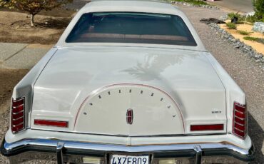 Lincoln-Continental-mark-v-1979-3