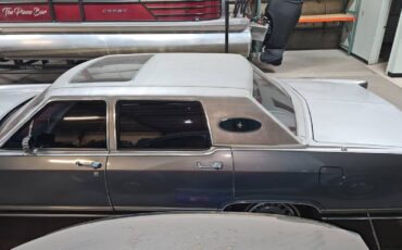 Lincoln-Continental-town-car-1979-2