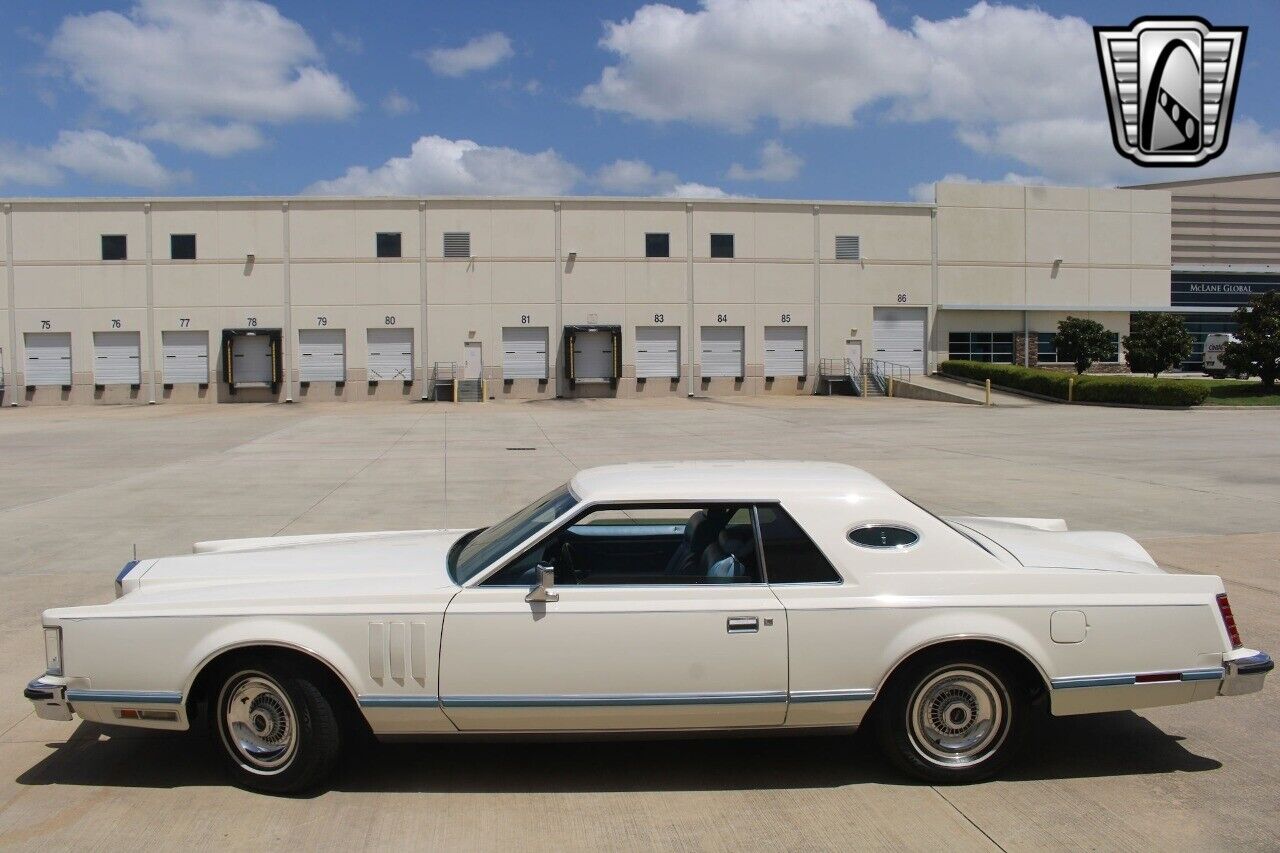 Lincoln-Mark-Series-Coupe-1978-3