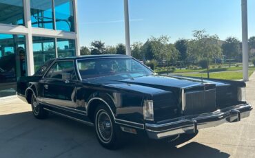 Lincoln-Mark-Series-Coupe-1979-3