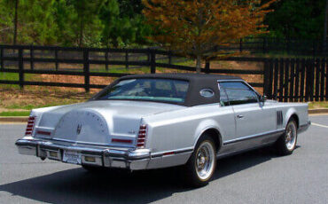 Lincoln-Mark-V-Coupe-1978-1