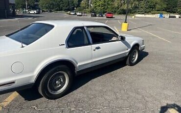 Lincoln-Mark-VII-1988-4