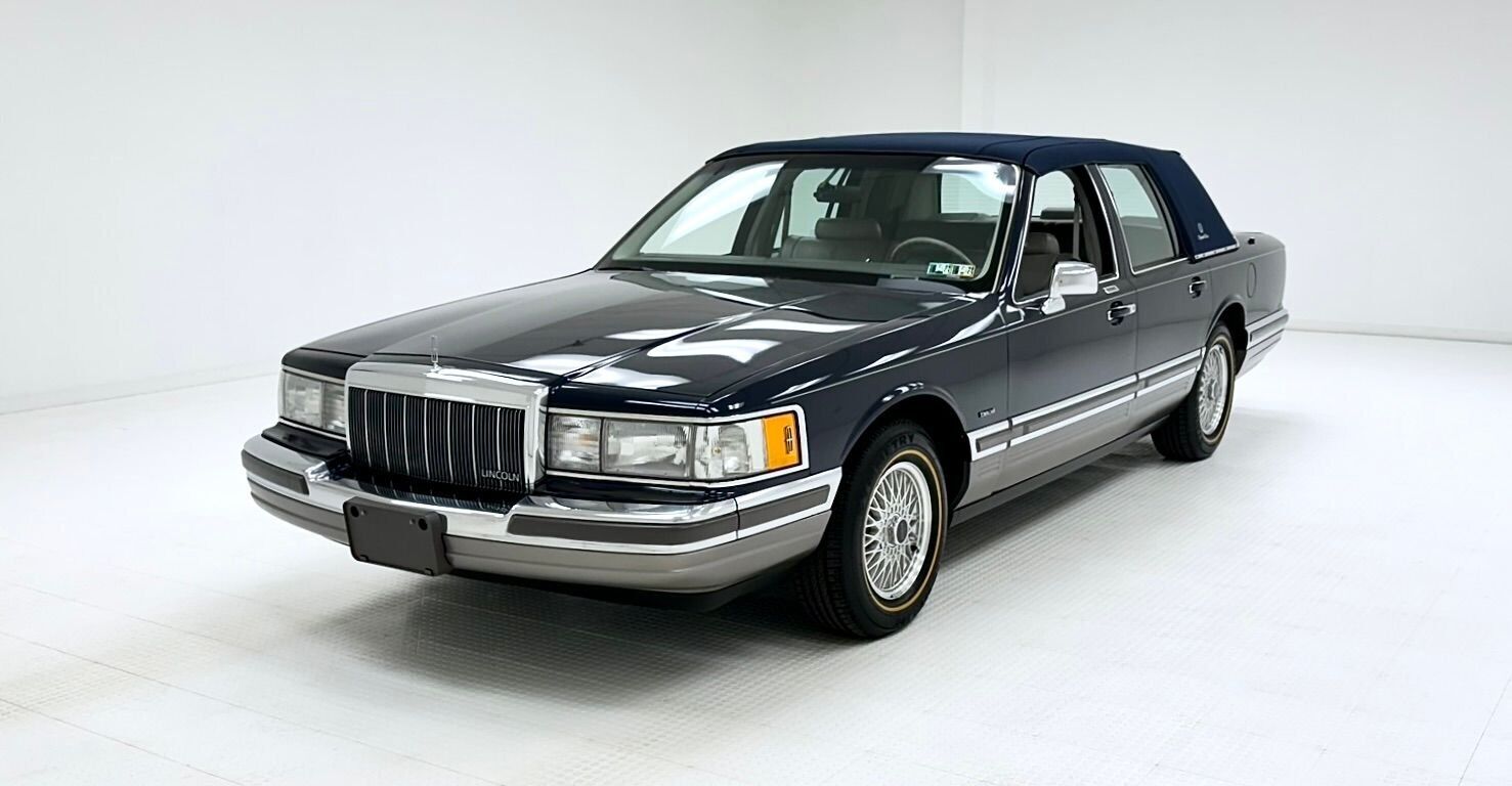 Lincoln Town Car Berline 1990 à vendre