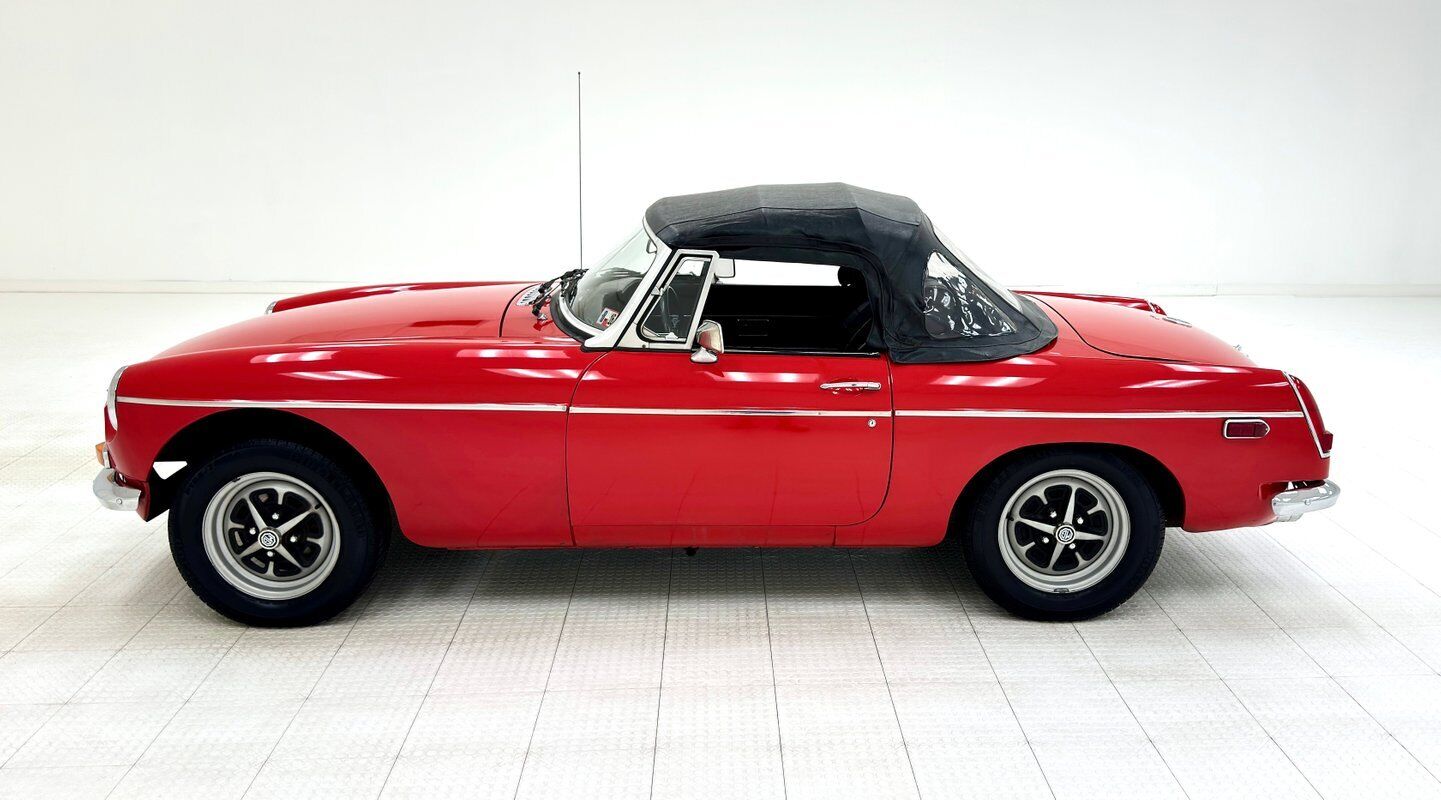 MG-MGB-1974-2