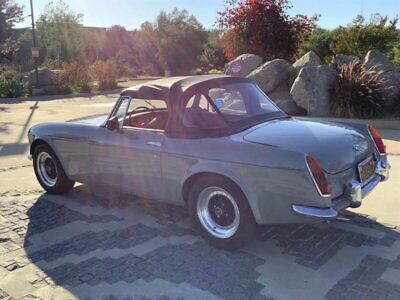 MG-MGB-Cabriolet-1964-12