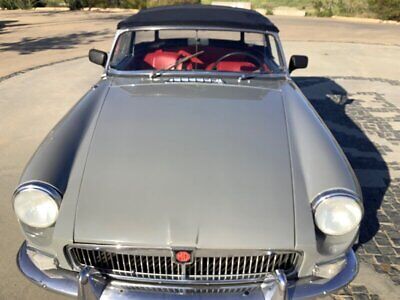 MG-MGB-Cabriolet-1964-3