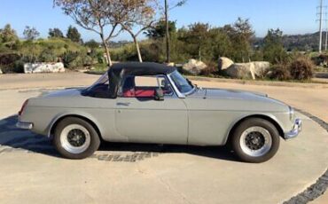 MG-MGB-Cabriolet-1964-4