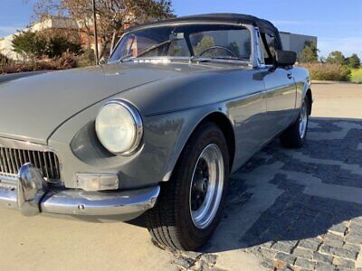 MG-MGB-Cabriolet-1964-7