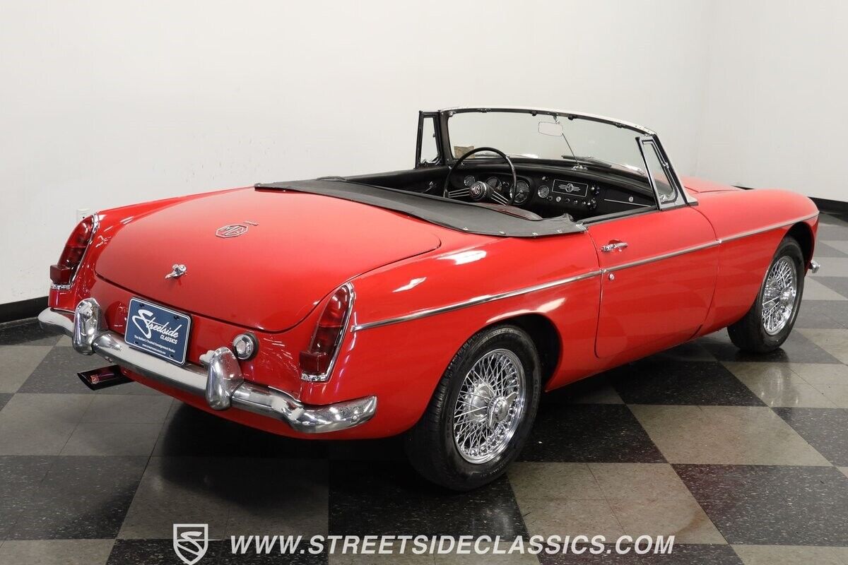 MG-MGB-Cabriolet-1966-10