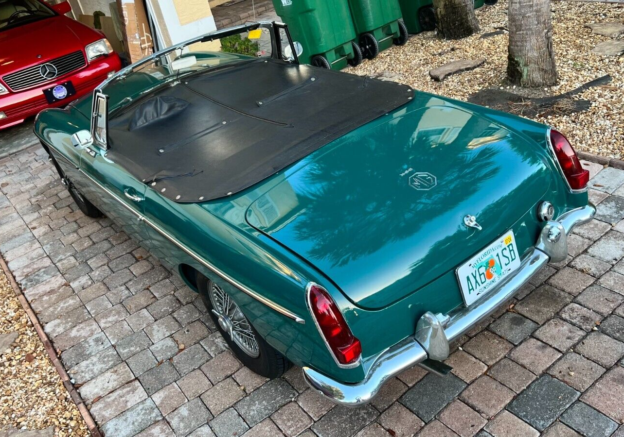 MG-MGB-Cabriolet-1966-5