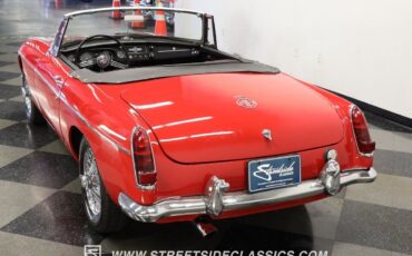 MG-MGB-Cabriolet-1966-7