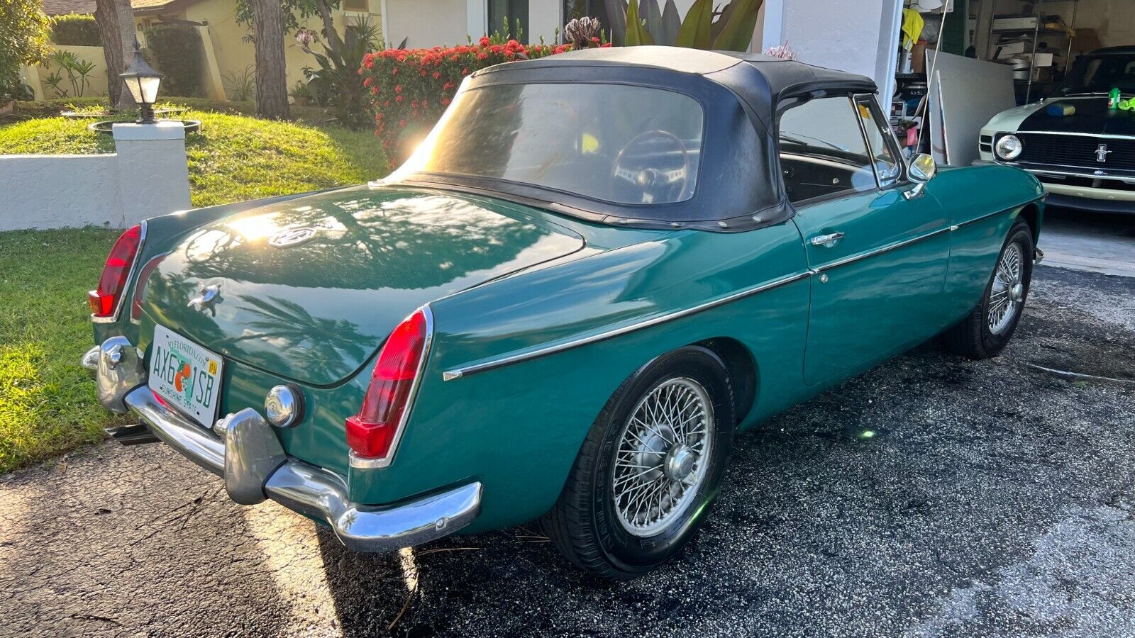 MG-MGB-Cabriolet-1966-7